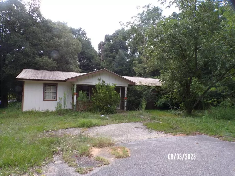 5801 Brooklawn DR, Eight Mile, AL 36613