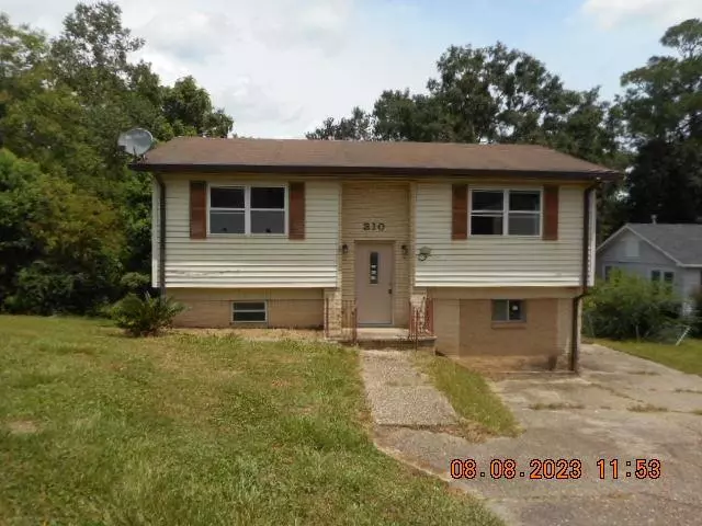 Chickasaw, AL 36611,310 Alpine ST