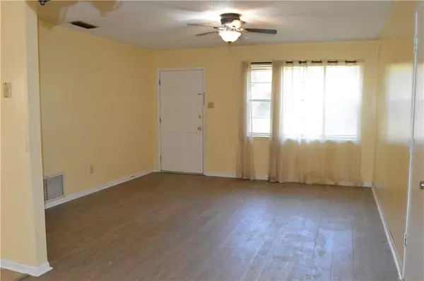 Mobile, AL 36606,716 Jemison ST