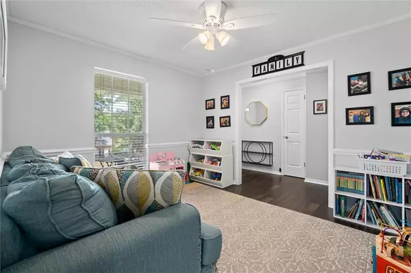 Mobile, AL 36695,430 Lakeview DR W