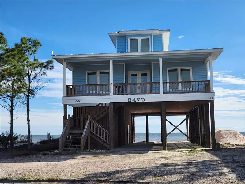 327 Audubon PL, Dauphin Island, AL 36528