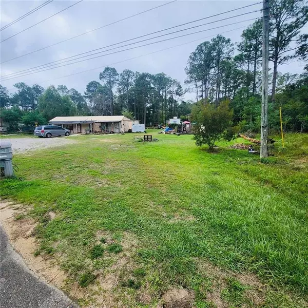 3893 Highway 188, Coden, AL 36523