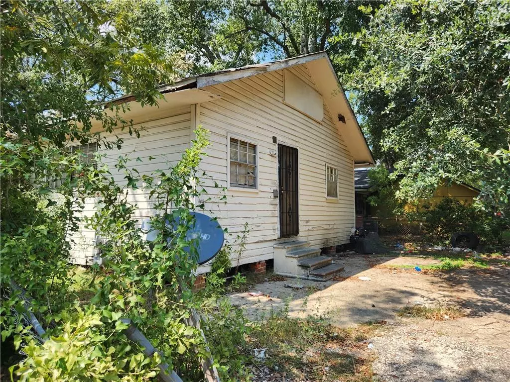 Mobile, AL 36617,900 Summerville ST