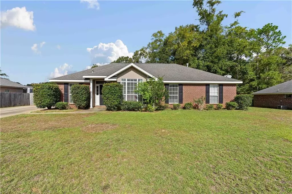 Semmes, AL 36575,8240 Woodland Hills DR