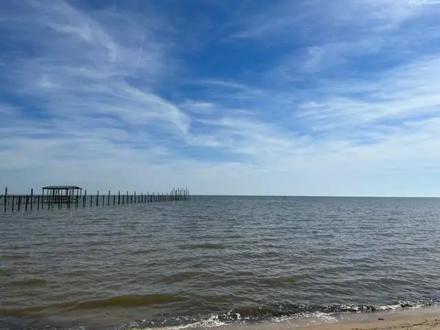 14185 Dauphin Island Pkwy, Coden, AL 36523