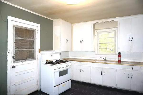 Mobile, AL 36605,2105 Robinson DR