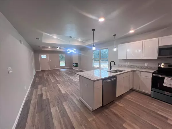 Eight Mile, AL 36613,5870 Powe Estates DR