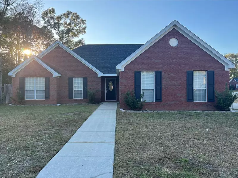 5475 Stratford LN, Satsuma, AL 36572