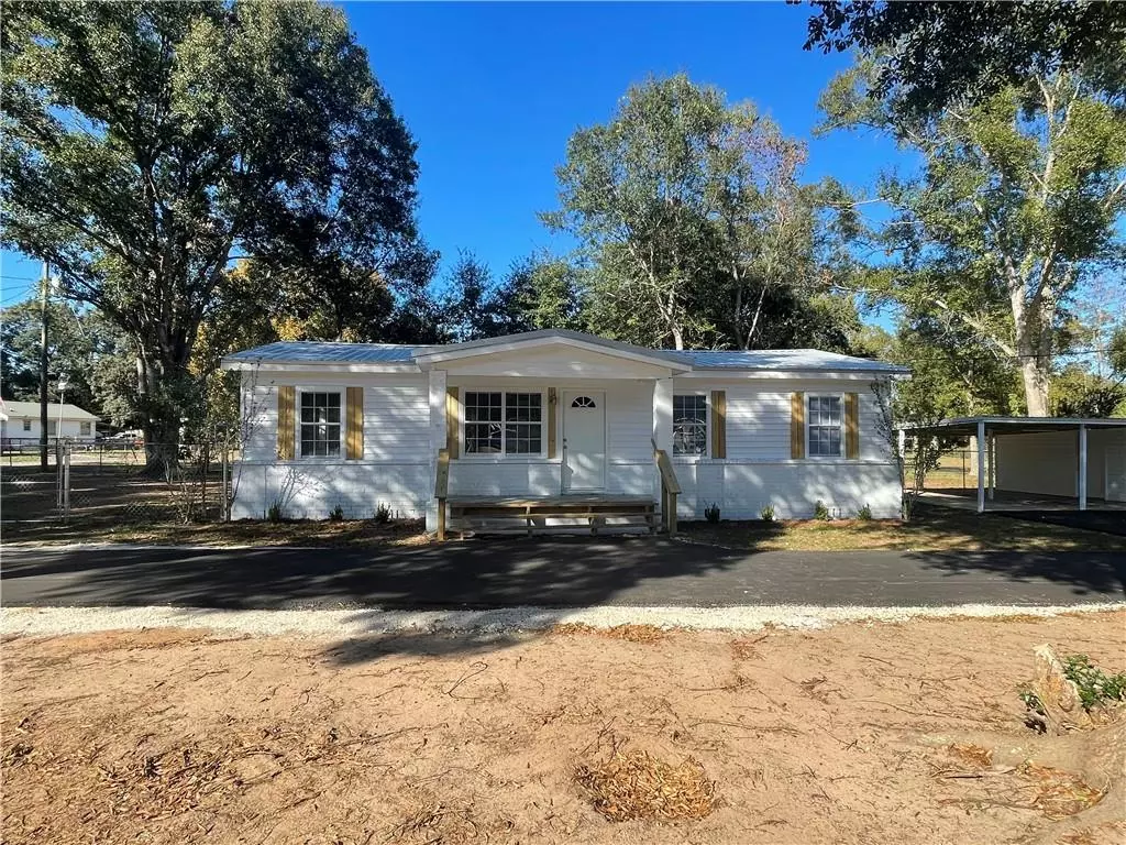 Theodore, AL 36582,8450 Lake Eleanor DR