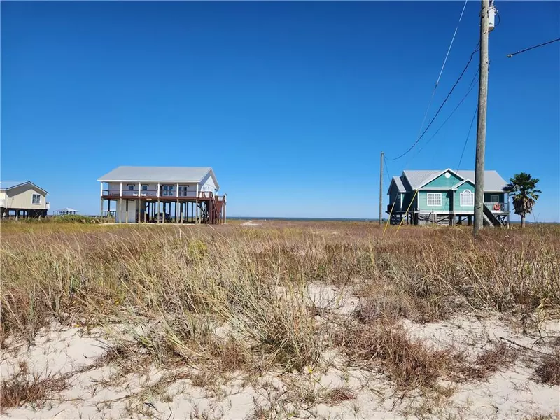 2704 Bienville BLVD, Dauphin Island, AL 36528