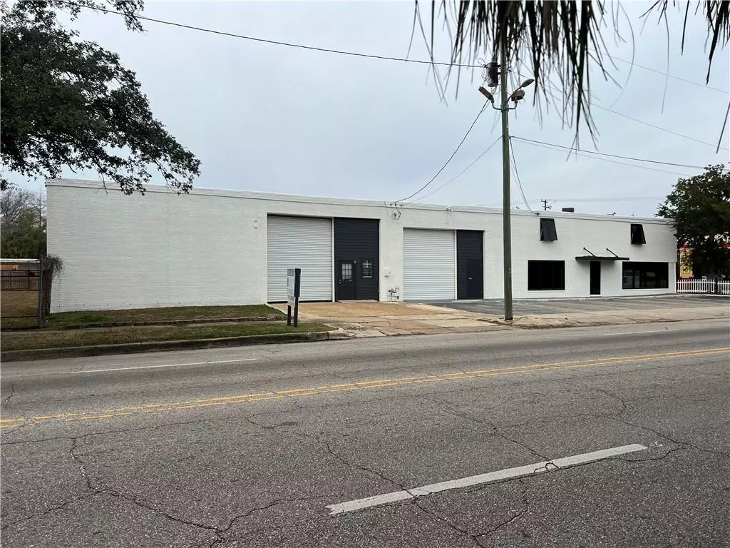 Mobile, AL 36604,158 Michigan AVE #Warehouse