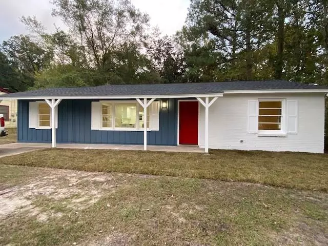 Mobile, AL 36605,1309 Creekway DR