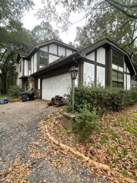 Mobile, AL 36695,7971 Suzanne WAY