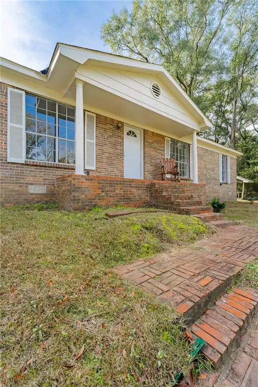 Mobile, AL 36618,7351 Ching Dairy Loop RD N