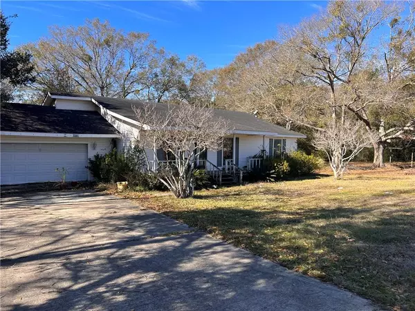 9720 Argyle RD, Irvington, AL 36544