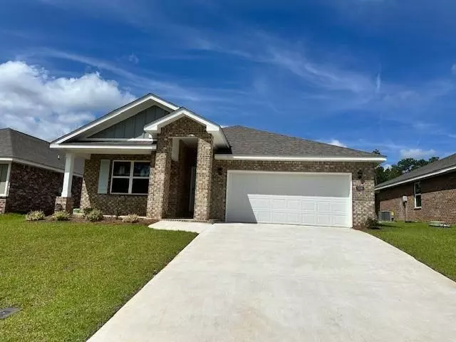 5236 Pinyon DR, Mobile, AL 36693