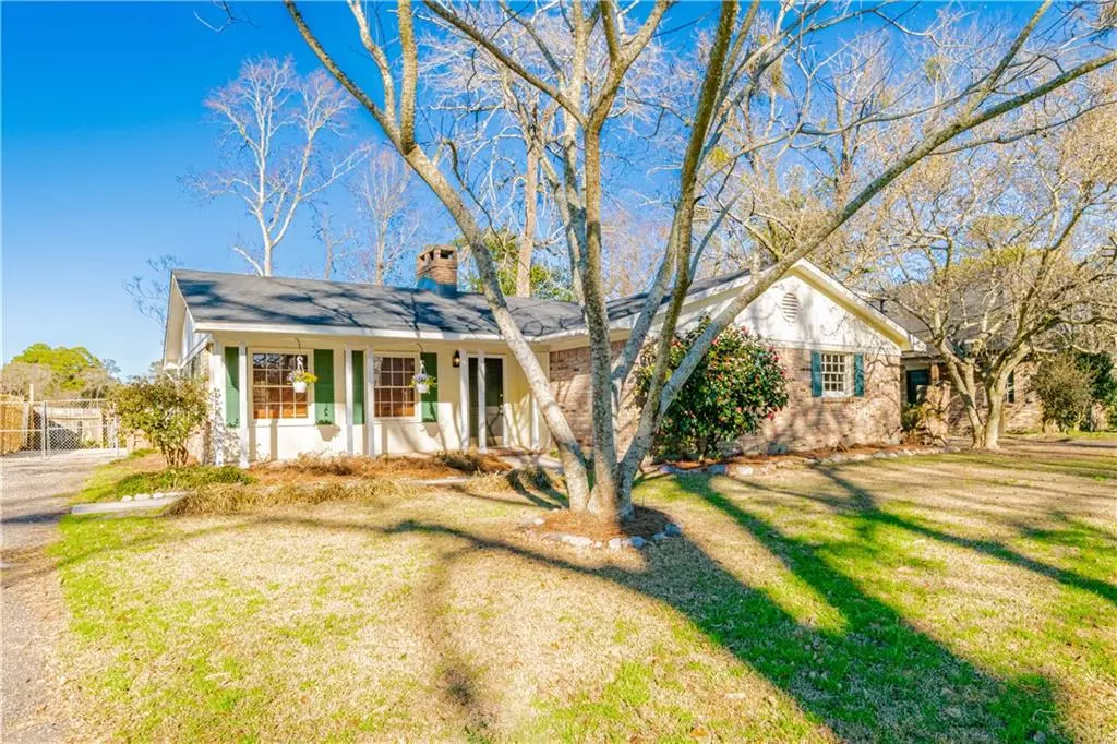 Mobile, AL 36606,355 Coventry WAY