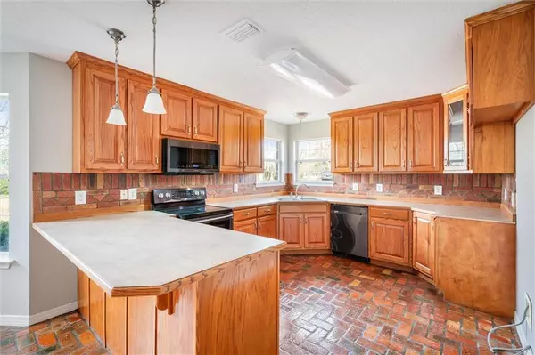 Vinegar Bend, AL 36584,203 Dees LN