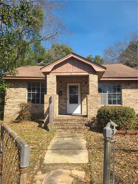 523 Singleton ST, Prichard, AL 36610