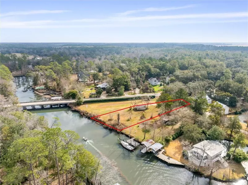 14851 Dykes DR, Magnolia Springs, AL 36555