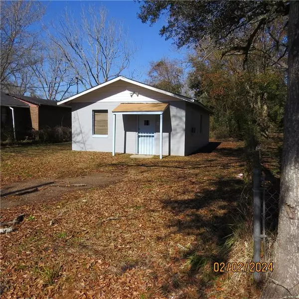 2458 Bataan AVE, Mobile, AL 36617