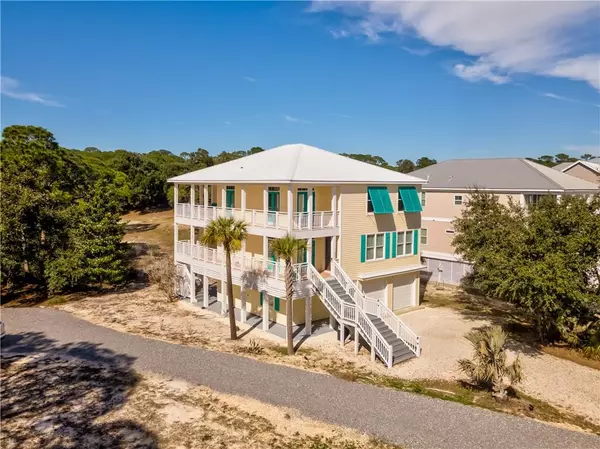 Dauphin Island, AL 36528,721 Hernando PL