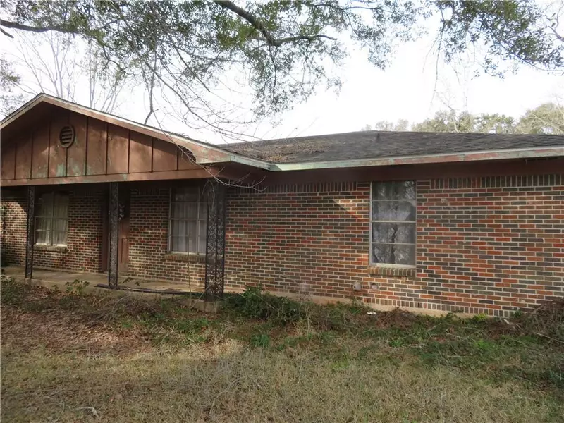 6120 Longview RD, Eight Mile, AL 36613