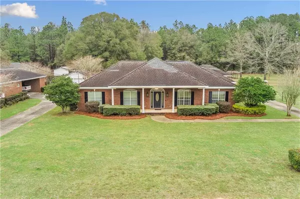 Mobile, AL 36618,7180 Griffice RD