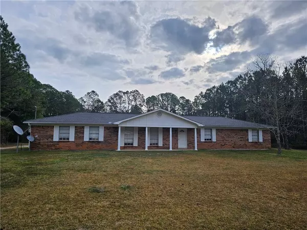 14069 Ole RD, Coden, AL 36523