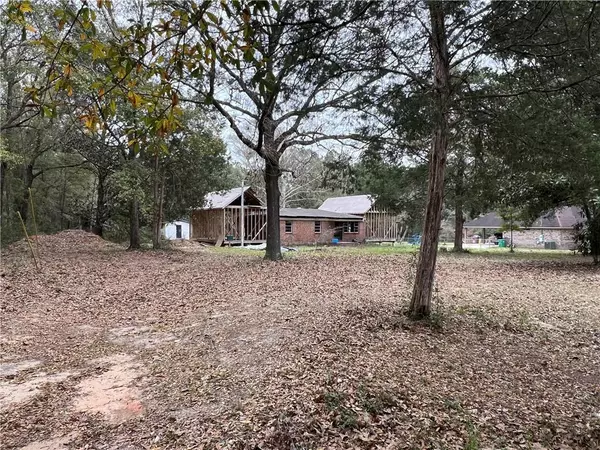 Saraland, AL 36571,9400 Celeste RD