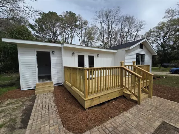 Mobile, AL 36618,875 Wilkins RD