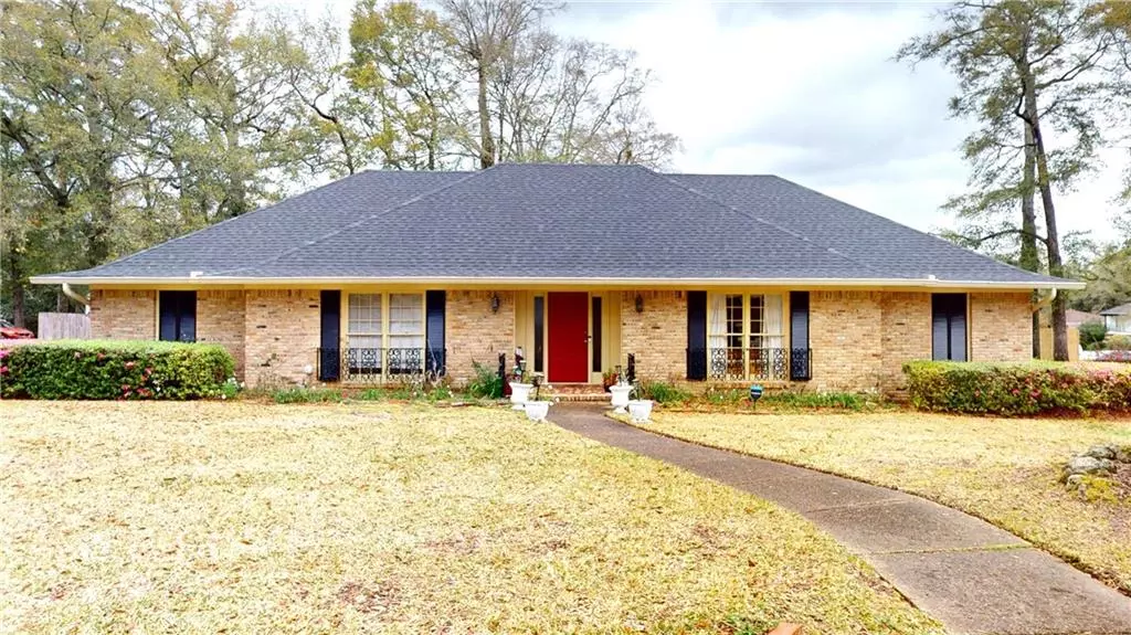 4050 Westmoreland DR S, Mobile, AL 36609