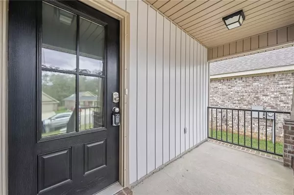 Mobile, AL 36618,1201 Forest Glen DR W