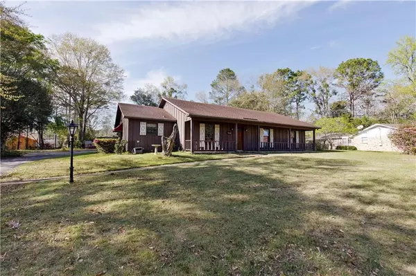 Mobile, AL 36695,7640 Creekwood CT