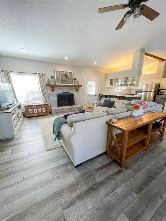 Mobile, AL 36695,2271 Carrington DR