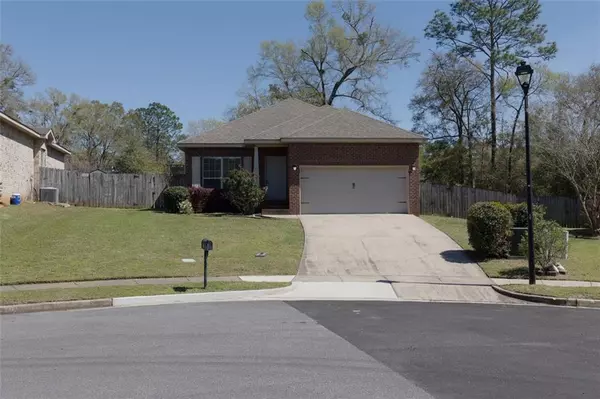 Mobile, AL 36695,1211 Stratford CT S