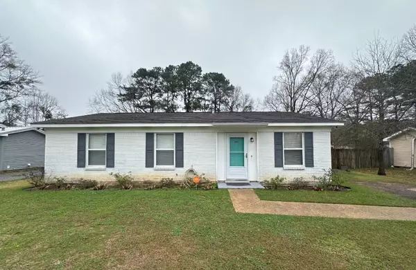 795 Trailwood DR E, Mobile, AL 36608