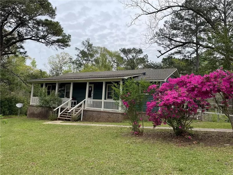 8808 Turner DR, Citronelle, AL 36522