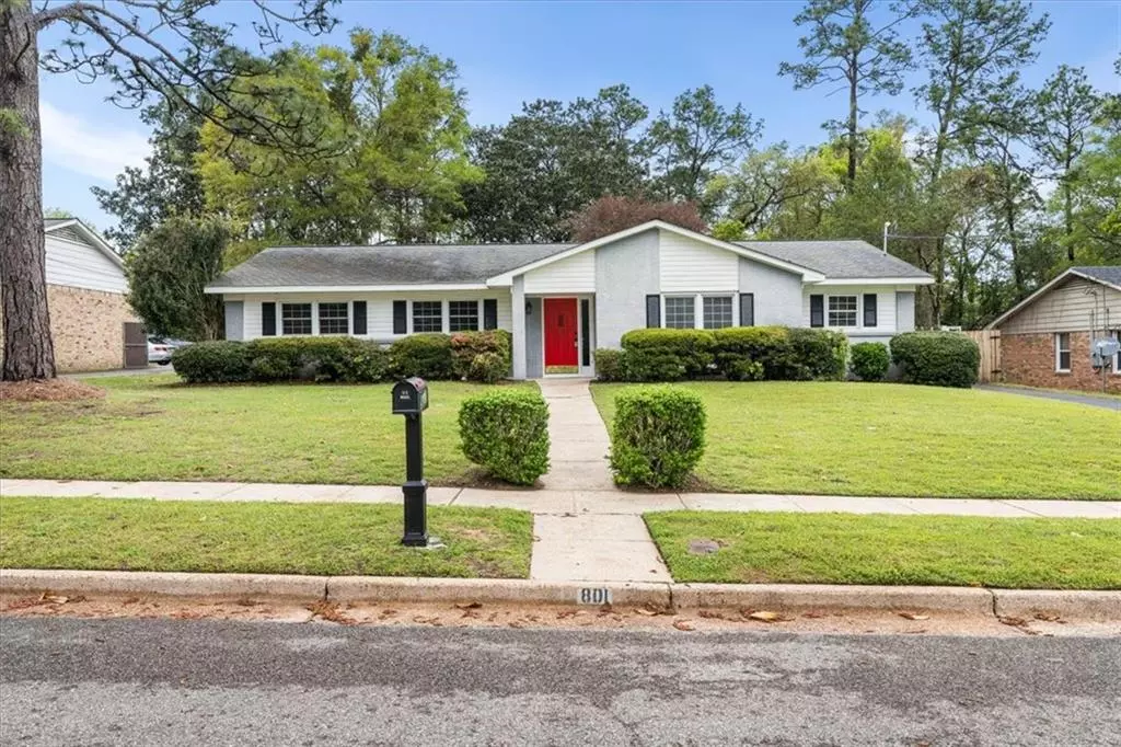 Mobile, AL 36608,801 Parkwood DR E