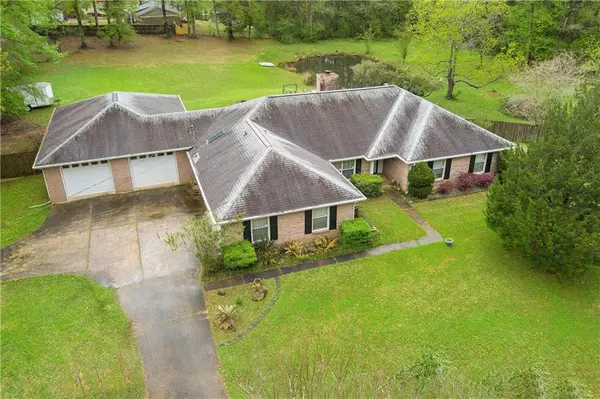 Mobile, AL 36695,9421 Hamilton Creek DR