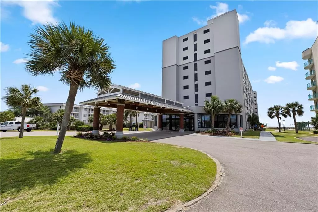 Gulf Shores, AL 36542,375 Plantation RD #5311