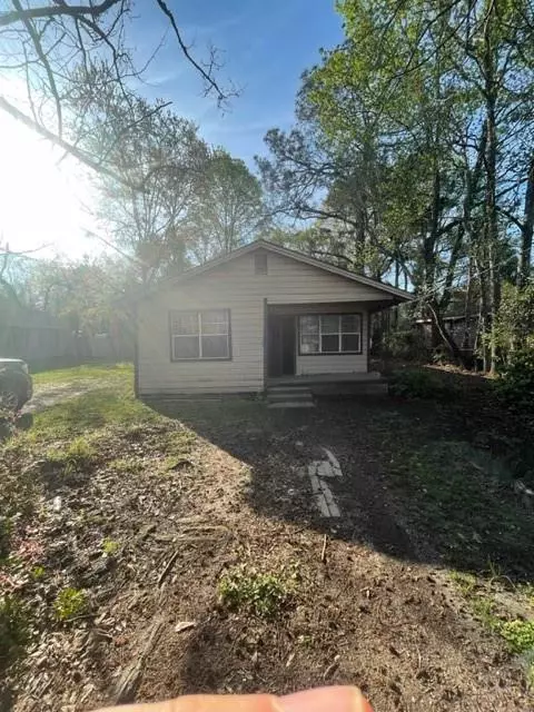 2657 Greenback DR, Mobile, AL 36617