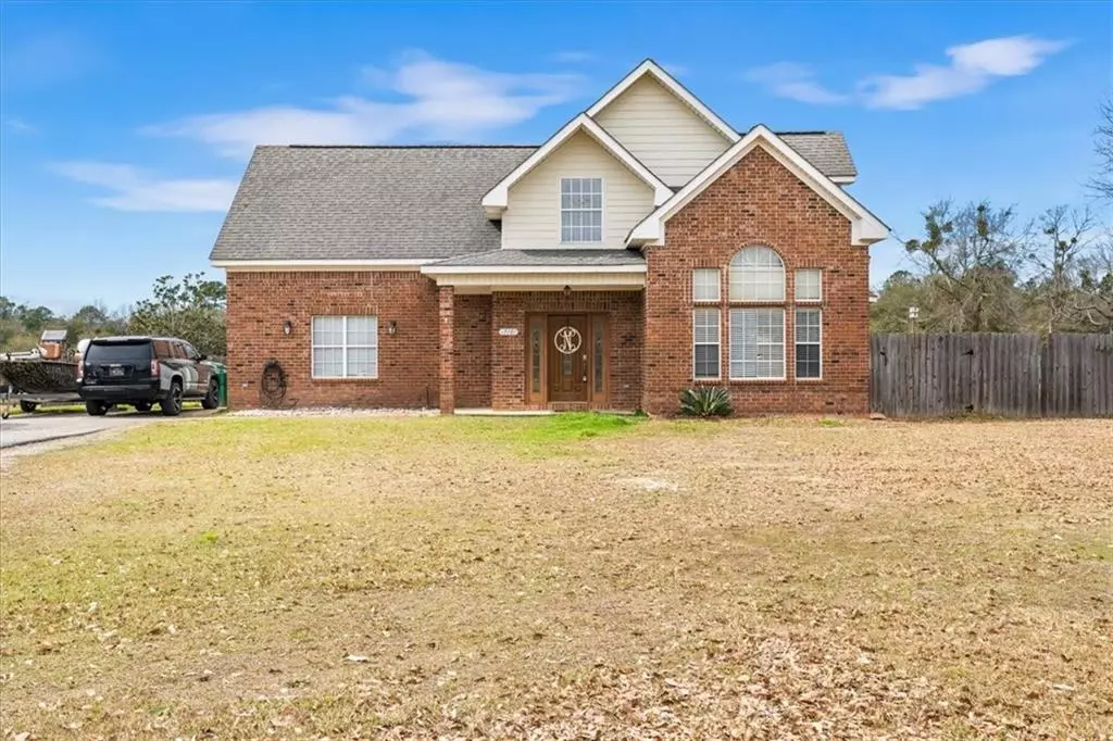 Kiln, MS 39556,17161 Fenton Dedeaux RD