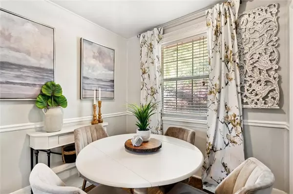 Mobile, AL 36608,5203 Azalea CIR S