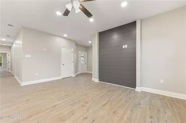 Gulfport, MS 39503,14024 Anandale CIR