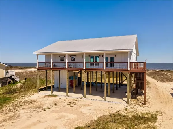 2706 Bienville BLVD, Dauphin Island, AL 36528