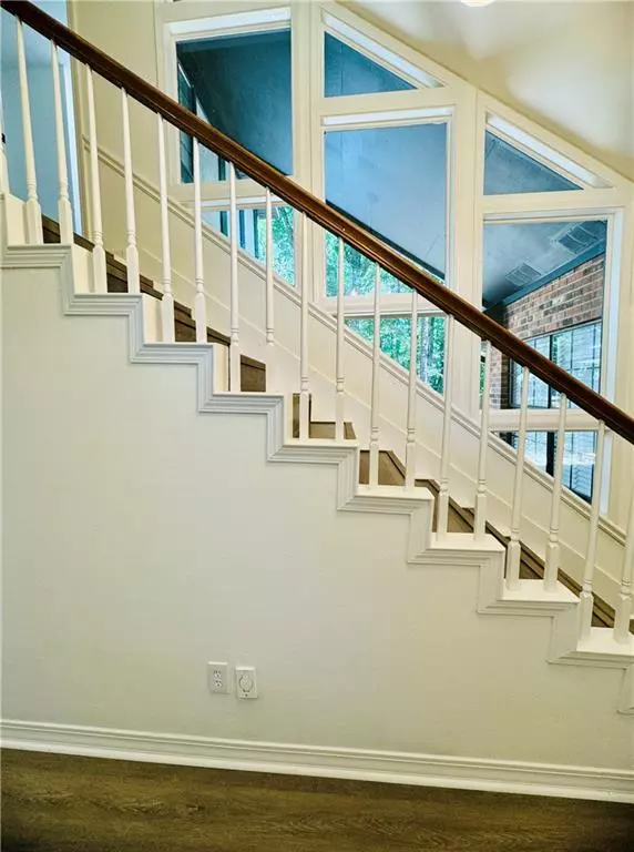 Mobile, AL 36695,7971 Suzanne WAY