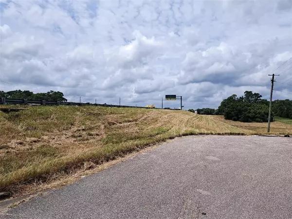 Mobile, AL 36618,5108 Moffett RD