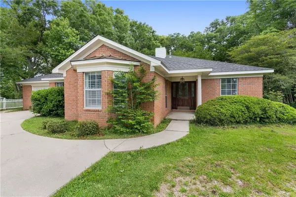 12 Mccue CIR,  Fairhope,  AL 36532