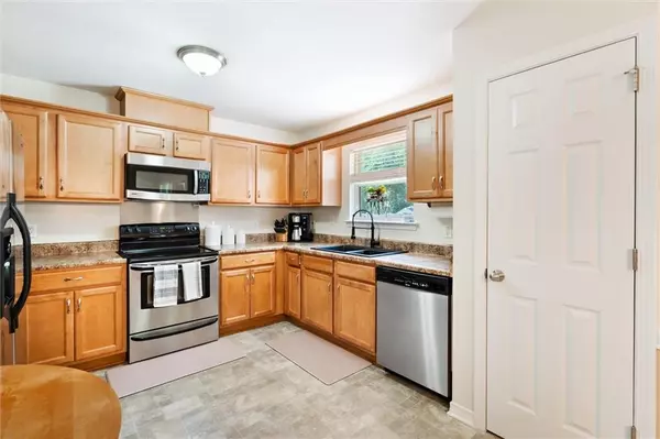 Mobile, AL 36695,9621 Spring Meadow DR S